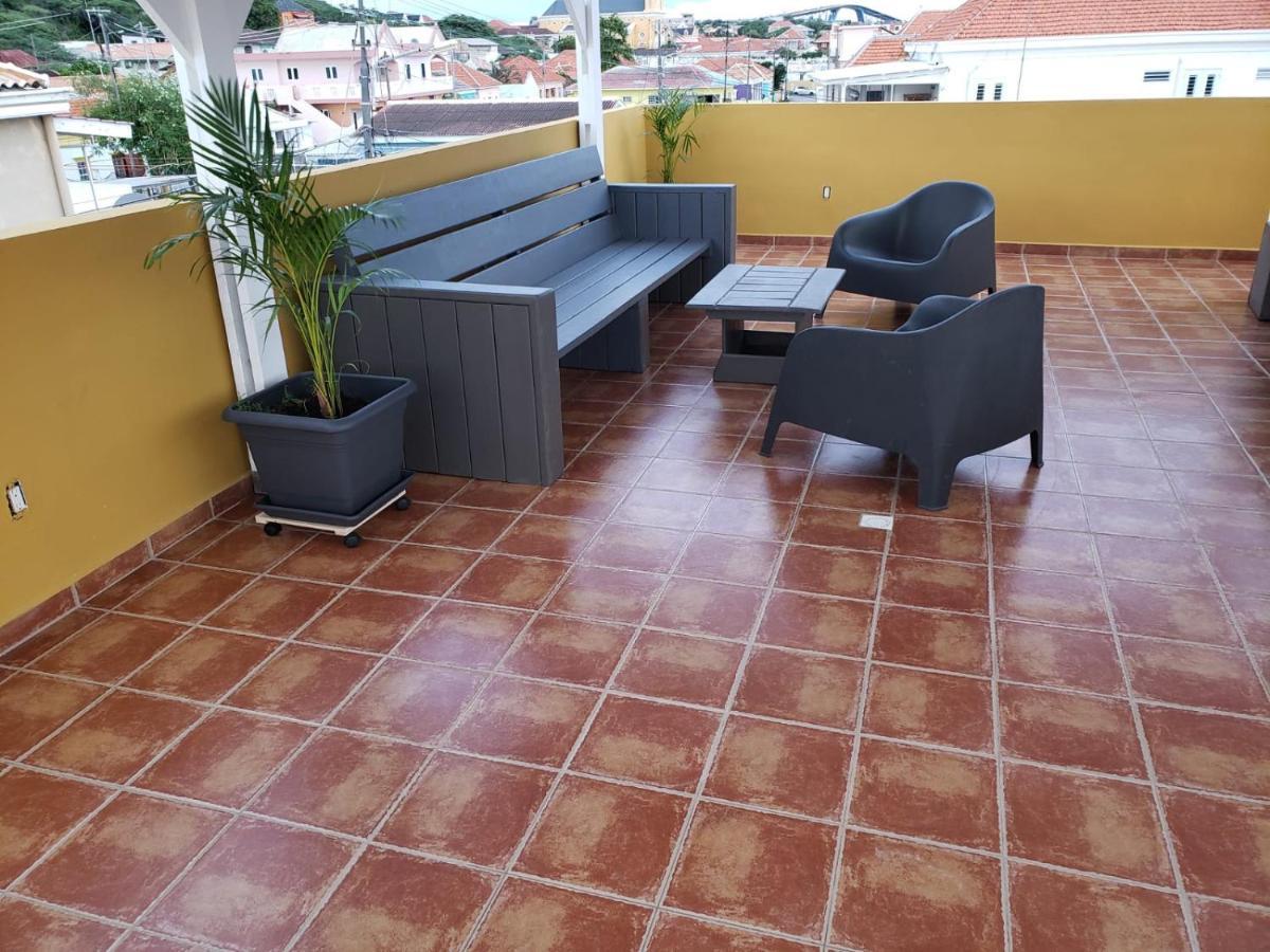 Mustique Suites Curacao Willemstad Exterior foto